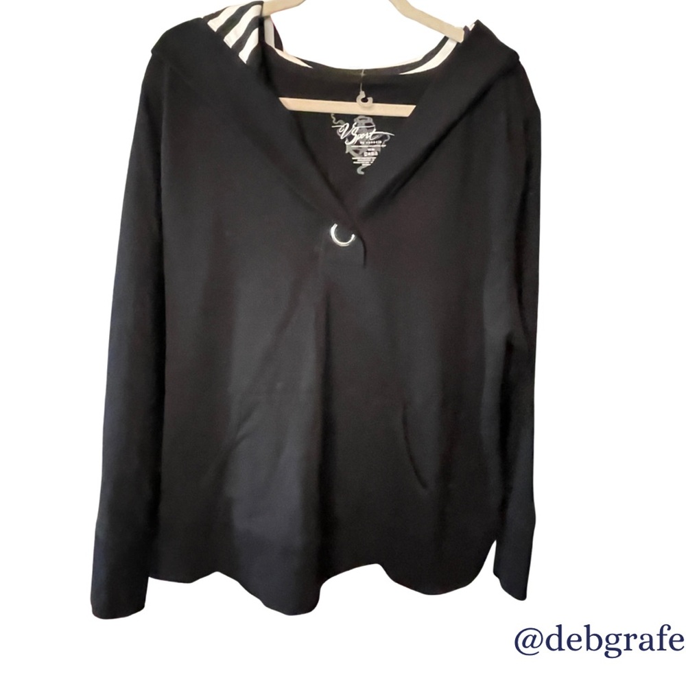 V SPORT by Venezia Women’s Hoodie – Black Size 18/20 P2P:36” L:37”